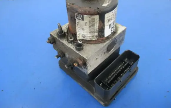 Seat Toledo III (5P) ABS Pump 1J0614117G