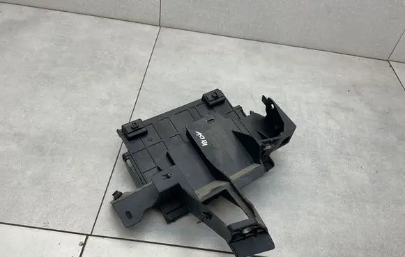 Opel Astra K Engine control unit holder 13408287