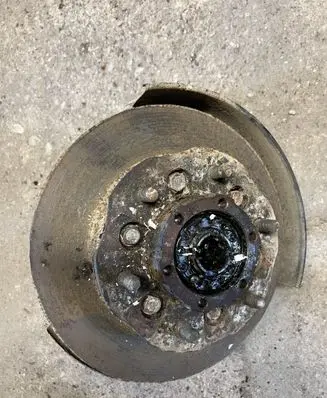 Nissan Terrano Front wheel hub spindle knuckle