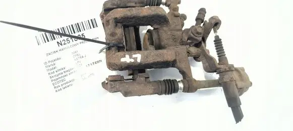 Opel Astra J Rear brake caliper