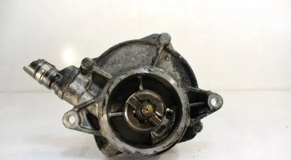 Audi A8 S8 D3 4E Vacuum pump 70001302