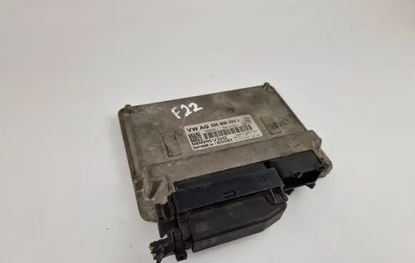 Volkswagen Polo Engine control unit/module 03E906023L 5WP4050604