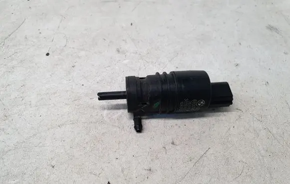 BMW X5 E70 Windscreen/windshield washer pump 693416001