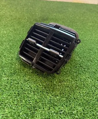 KIA Niro Rear air vent grill 97040AT000 AU2U21
