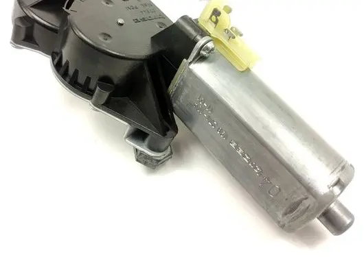 Volkswagen PASSAT B8 Seat adjustment motor 3B0959762T
