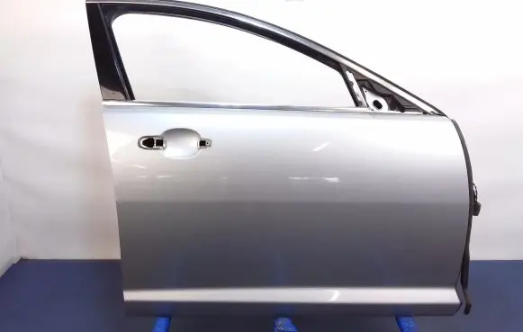 Jaguar XF X250 Front door