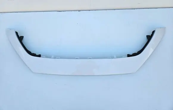 Seat Leon IV Front bumper upper radiator grill 5FA806333