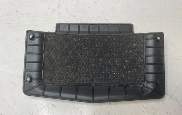 BMW X3 E83 Subwoofer grill/trim 6990108