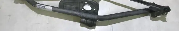 Audi A4 S4 B5 8D Front wiper linkage and motor 8d1955023a