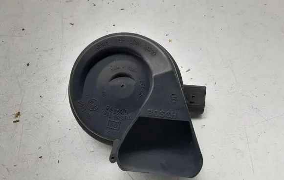 Audi Q7 4L Horn signal 703881165 024148