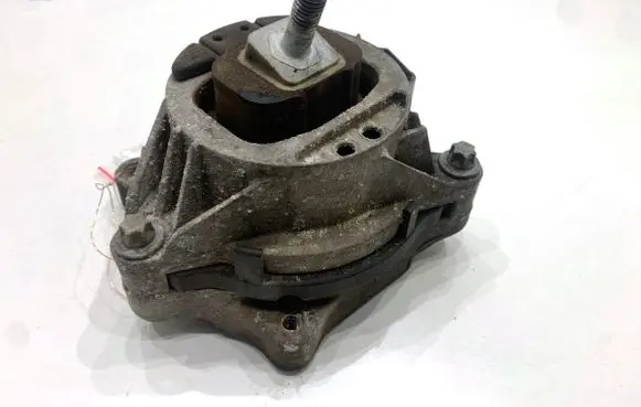 BMW 3 F30 F35 F31 Engine mount vacuum valve 6859411
