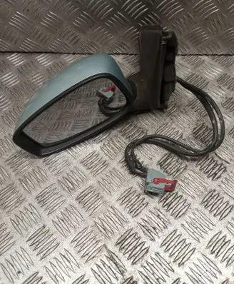 Fiat Stilo Front door electric wing mirror