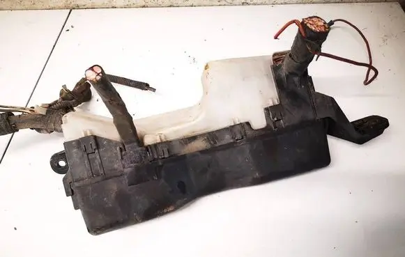 Toyota Corolla Verso AR10 Fuse box set 