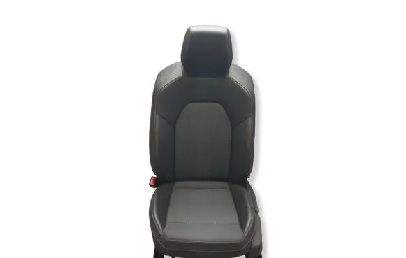 Cupra Formentor Front driver seat 5FF