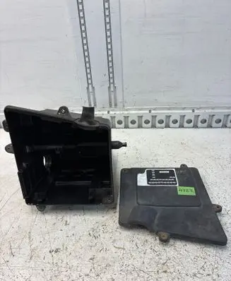 Renault Master III Fuse box set 243830001R