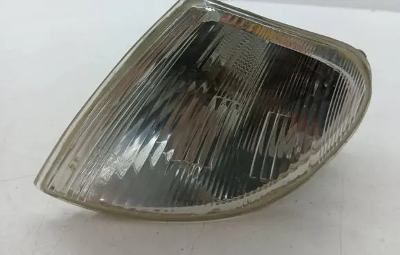 Front indicator light