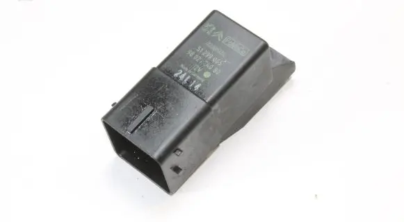 Citroen C4 II Picasso Glow plug pre-heat relay 9802424080