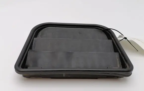 Volvo S60 Quarter panel pressure vent 