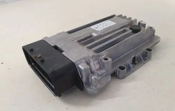 Mercedes-Benz ML W166 Adblue control unit A6429005901