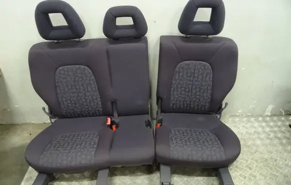 Mercedes-Benz A W168 Second row seats