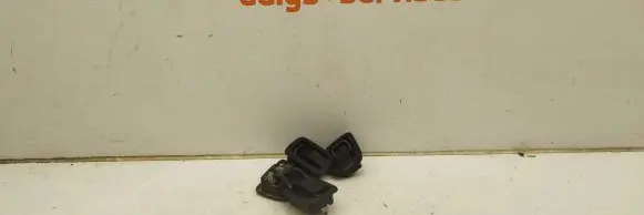 Subaru Forester SJ Tie down hook / loop 