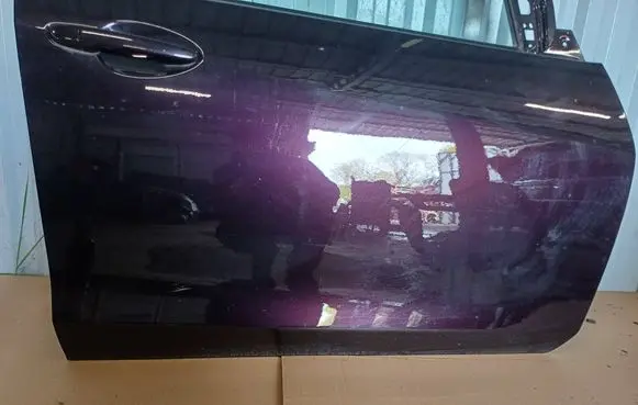 Mazda 2 Front door