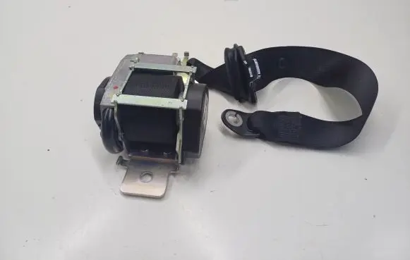 Mercedes-Benz GLS X166 Rear seatbelt A1668601486