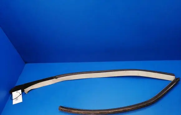 Mercedes-Benz E W211 Front door rubber seal SEC