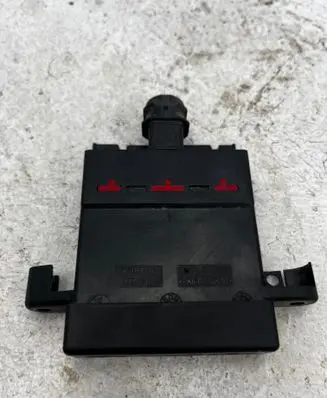 BMW 5 F10 F11 Current control relay 9153418
