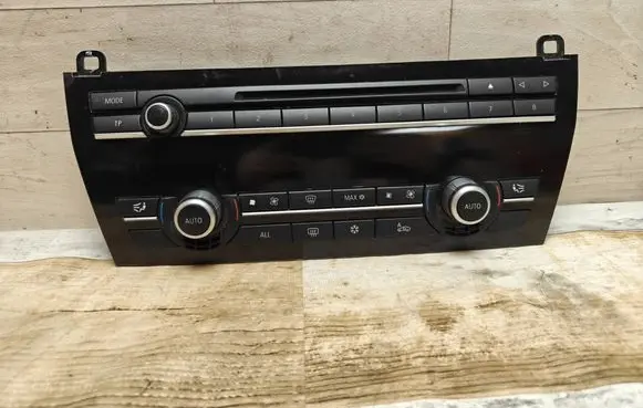 BMW 7 F01 F02 F03 F04 Climate control unit 423110701 0000031737 900252530016