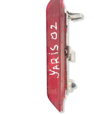 Toyota Yaris Third/center stoplight 52008