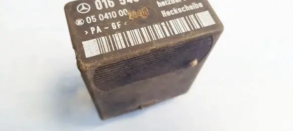 Mercedes-Benz Vito Viano W638 Other relay 0165452432 05041000