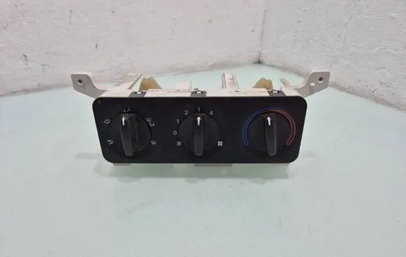 Land Rover Freelander Climate control unit N100844X