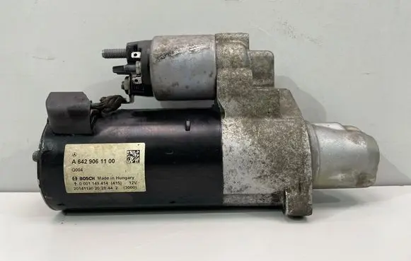 Mercedes-Benz CLS C218 X218 Starter motor A6429061100