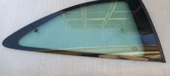 Citroen Xsara Picasso Rear side window