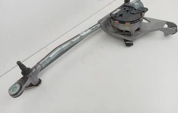 Audi Q7 4M Front wiper linkage and motor 4M1955119A 4M1955023B 3397021602