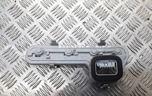 Opel Zafira A Tail light bulb cover holder