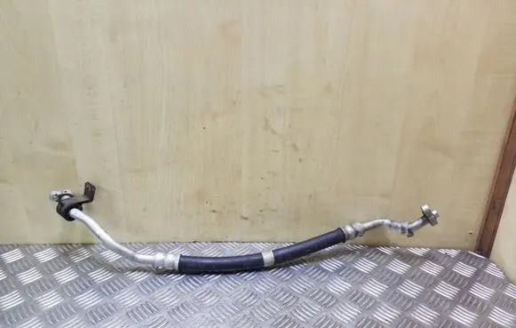 Mazda 3 I Air conditioning (A/C) pipe/hose