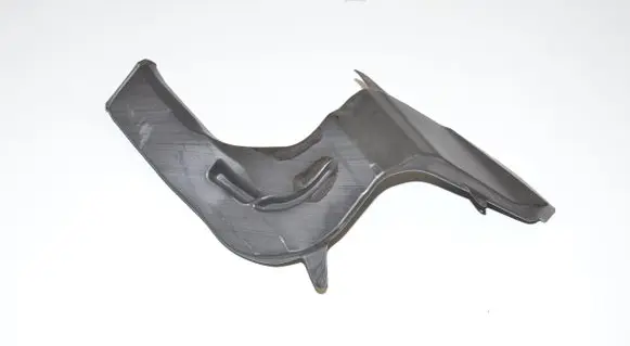 BMW M5 Cabin air duct channel 9113013
