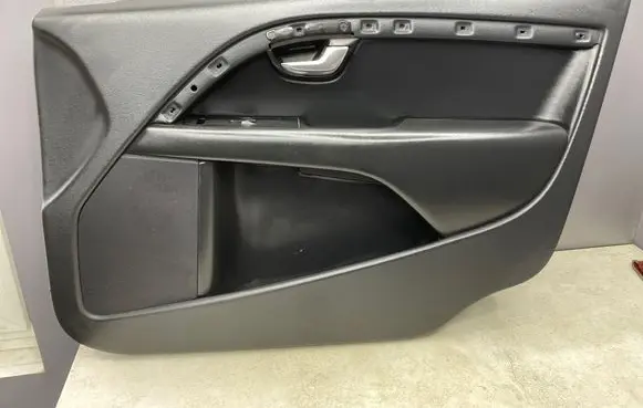 Volvo V70 Front door card panel trim 30649480 30649484