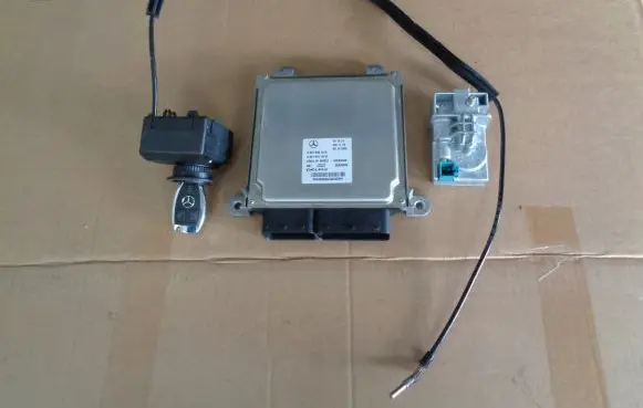 Mercedes-Benz E W212 Engine control unit/module A6519007401