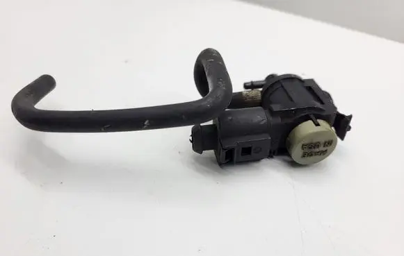 Audi Q7 4L Turbo solenoid valve 1K0906283