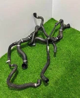 Mercedes-Benz AMG GT R190 C190 Engine coolant pipe/hose A1905000475