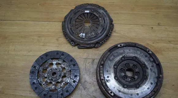 Citroen DS3 Clutch set kit 9686038280