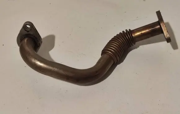 Volkswagen Transporter - Caravelle T4 EGR valve line/pipe/hose 074131525D