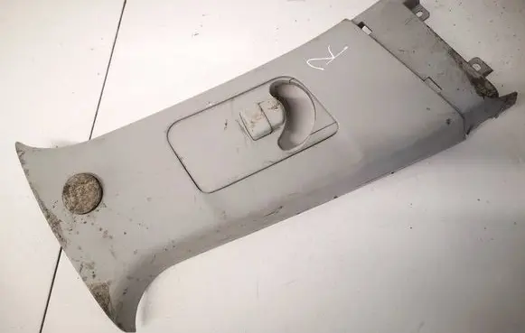 Mitsubishi Outlander (B) pillar trim (top) 7211A138