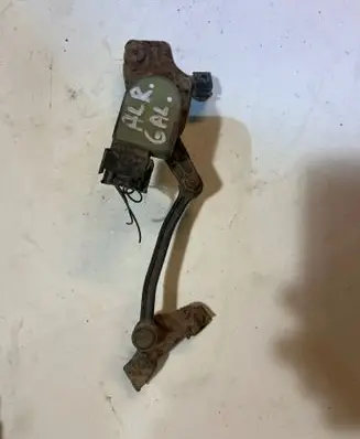 Audi A6 Allroad C5 Rear air suspension level height sensor 8E0907503 6PM00816150