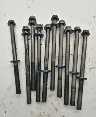 Honda CR-V Cylinder head bolts 