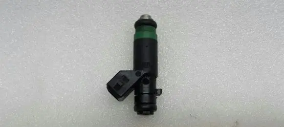 Mercedes-Benz S AMG W221 Fuel injector A2750780249