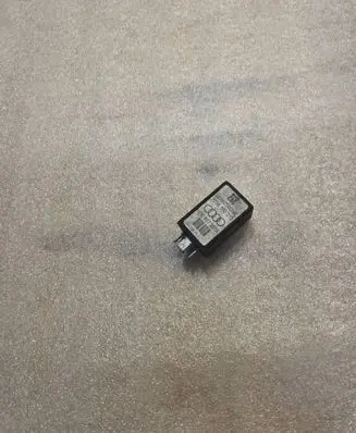Audi A8 S8 D2 4D Other relay 7038900215 4D0907307A